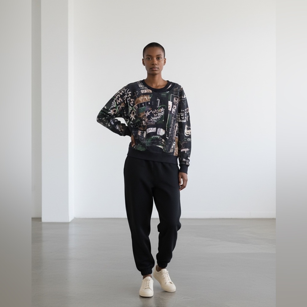 MM6 Maison Martin Margiela Black and Green Graphic Top - Picture 2 of 5